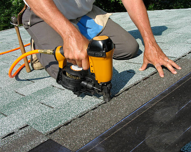 Best Flat Roof Repair Services  in Saline, MI